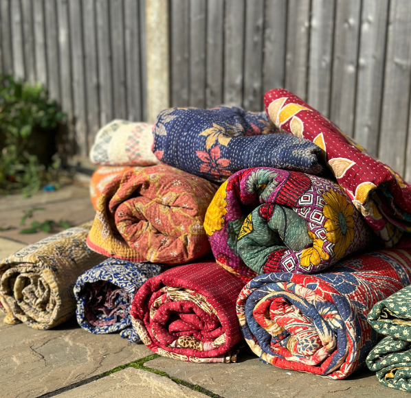 What is Kantha Quilt? Decor Your home with Kantha Quilt