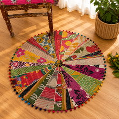 Round Kantha Patchwork Floor Mat – Handmade Vintage Cotton Boho Rug with Pom Pom Trim, Colorful Indian Meditation Mat & Nursery Decor