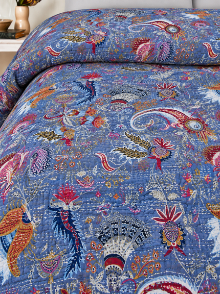 Indian Vintage Fabric Mukut Print Blue Quilt