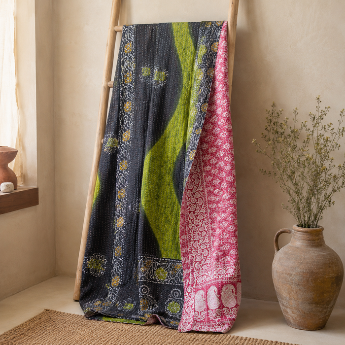Indian Handmade Vintage Kantha Quilt Twin 55x85 Inches – Reversible Cotton Bedspread & Boho Throw Blanket | EBY-TW-149