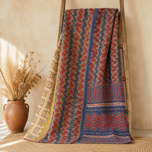 Beige & Sand Vintage Kantha Quilt – Handmade Reversible Twin Cotton Bedspread & Boho Throw Blanket | EBY-TW-243